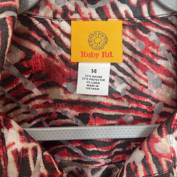 2 Like New Ruby Rd blouses - Picture 11 of 11